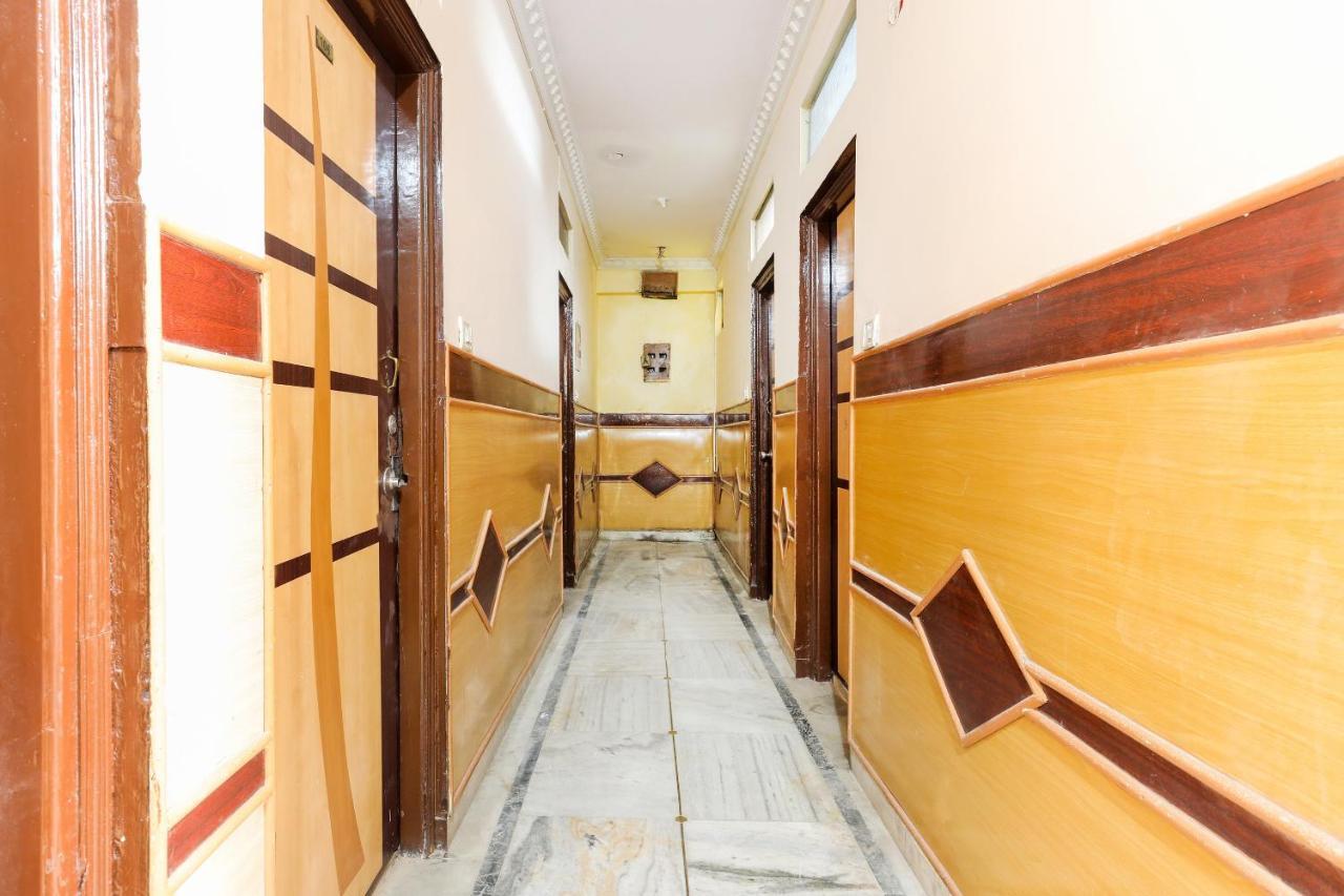 Hotel Oyo 62194 Pleasure Palace Indore Exterior foto