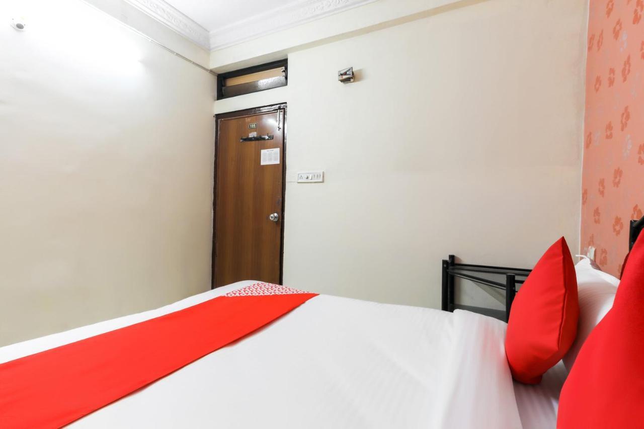 Hotel Oyo 62194 Pleasure Palace Indore Exterior foto