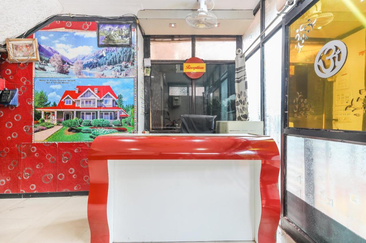 Hotel Oyo 62194 Pleasure Palace Indore Exterior foto